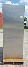 Load image into Gallery viewer, VICTORY Commercial Full Size Refrigerator Model RCIS-1D-S7