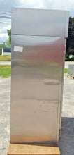 Load image into Gallery viewer, VICTORY Commercial Full Size Refrigerator Model RCIS-1D-S7