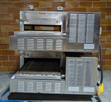 Load image into Gallery viewer, Lincoln 1132-0000-U-KF017 Impinger II Express Fast Bake Conveyor Pizza Oven