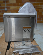 Load image into Gallery viewer, Biro Model PRO-9SD Standard Duty Meat Tenderizer Cube Steak Machine