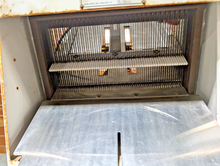 Load image into Gallery viewer, OLIVER 797-32 Commercial Gravity Feed Bread Slicer, 1/4" Slices, See Video