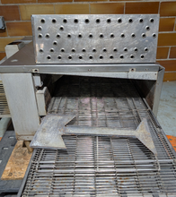Load image into Gallery viewer, 2021 Lincoln Impinger 1301 Countertop Conveyorized Electric Pizza Oven