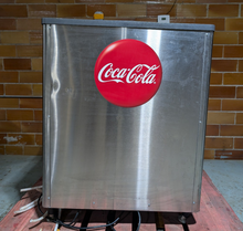 Load image into Gallery viewer, 2020 Lancer 4500 ~ 8 Head Ice and Beverage Dispenser, Soft Drink, Soda, Pop