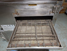 Load image into Gallery viewer, Lincoln 1132-0000-U-KF017 Impinger II Express Fast Bake Conveyor Pizza Oven