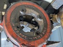 Load image into Gallery viewer, RIDGID 535 Pipe Threading Machine w/ Cart, Dies, Heads &amp; Foot Pedal