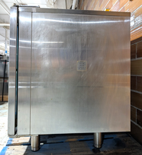 Load image into Gallery viewer, Alto-Shaam 10.10ESI/SK Combi Smoker Electric Combitherm Convection Oven w/ Stand