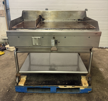 Load image into Gallery viewer, 2022 WoodStone WS-PL-4836-4-CT00NG 48" Natural Gas Plancha Griddle w/Stand