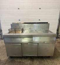 Load image into Gallery viewer, 2019 Frymaster SCFD260GNTS/MC High-Capacity Commercial Gas Floor Fryer