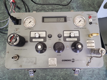Load image into Gallery viewer, 2021 Condec UPC5000BACB Pressure Calibration Standard w/ Accessories