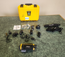 Load image into Gallery viewer, FLIR Systems HM-Series HM-324 Hand Held 432-0004-07-00S Thermal Camera w/ Extras