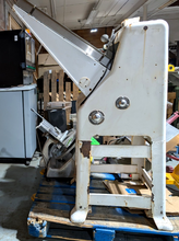 Load image into Gallery viewer, OLIVER 797-32 Commercial Gravity Feed Bread Slicer, 1/4" Slices, See Video