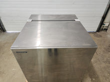 Load image into Gallery viewer, Hoshizaki Ice Maker KMH-2000SRH3 - Crescent Cubed, 1929lbs, Remote Cooled
