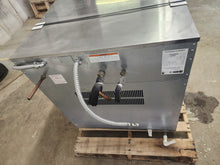 Load image into Gallery viewer, Hoshizaki Ice Maker KMH-2000SRH3 - Crescent Cubed, 1929lbs, Remote Cooled