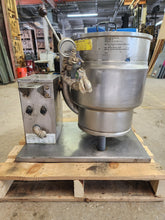Load image into Gallery viewer, Groen 20qt Tilting Kettle TDB/7-20 3ph