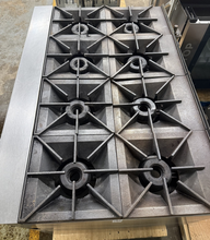 Load image into Gallery viewer, Vulcan 8 burner Natural Gas Range Oven - Model - 48S-8BN