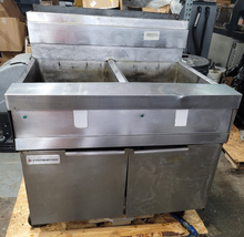 Load image into Gallery viewer, 2019 FRYMASTER SCFD260GNTS Gas Fryer w/ Filtration