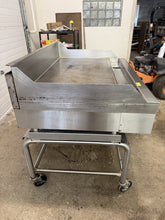 Load image into Gallery viewer, WoodStone GPL-4836-CT-N 48" Gas Fired Placha Flat Top Grill Mobile with Stand