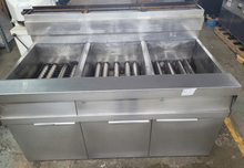 Load image into Gallery viewer, 2019 FRYMASTER SCFD260GNTS 3 Bay Gas Fryer w/ Filtration