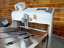 Load image into Gallery viewer, OLIVER 797-32 Commercial Gravity Feed Bread Slicer, 1/4" Slices, See Video