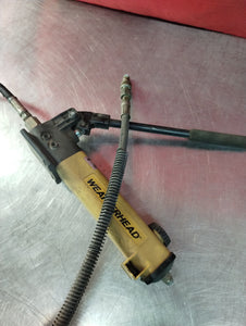 Weatherhead Hydraulic Hand Pump Model T-460-2 - USED