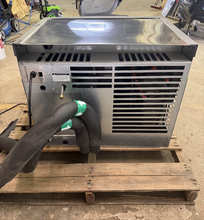 Load image into Gallery viewer, Follett Ice Horizon Machine HCC1010WHS, Water-Cooled, Chewblet Ice
