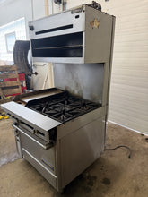 Load image into Gallery viewer, U.S. Range Oven w/ 4 Burner Range, Flat Top Griddle And Broiler, Mobile