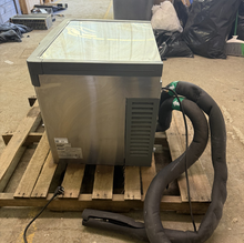 Load image into Gallery viewer, Follett Ice Horizon Machine HCC1010WHS, Water-Cooled, Chewblet Ice