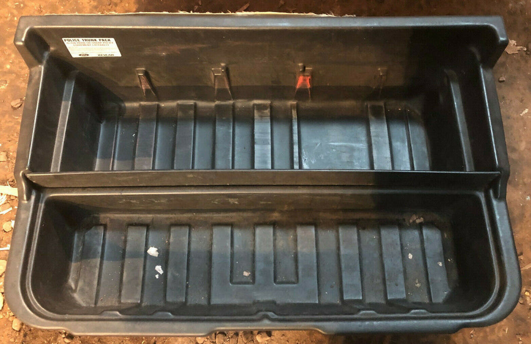 Ford DuPont Kevlar Police Trunk Pack - Kevlar Reinforced Front - Good Condition