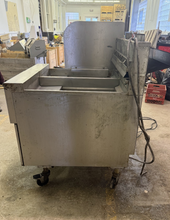 Load image into Gallery viewer, Pitco SSPG14 Solstice Supreme Pasta Cooker, Double Vat, Mobile, Nat Gas