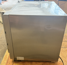 Load image into Gallery viewer, Moffat E32D4 Turbofan Single Full Size Electric Convection Oven