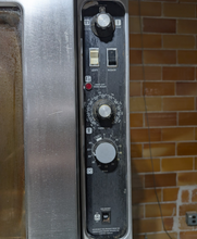 Load image into Gallery viewer, Blodgett DFG 100/200 Natural Gas Double Stack Full Size Convection Oven