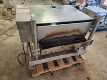 Load image into Gallery viewer, Cleveland SGL40 40 Gallon Tilt Skillet Braising Pan Nat Gas