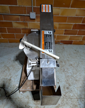 Load image into Gallery viewer, Oliver 702-N Commercial Bun &amp; Bagel Slicer, Adjustable Thickness &amp; Return Chute