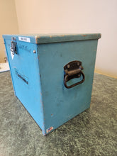 Load image into Gallery viewer, Hipotronics OC60D Portabl 60-kV Liquid Dielectric Oil Tester