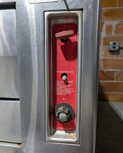 Load image into Gallery viewer, Vulcan 7018A1B 7000 Series, Commercial Single Deck Pizza Baking Oven 17-19" Legs