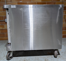 Load image into Gallery viewer, Mark V-100 Blodgett Electric Single Deck Full Size Convection Oven 440/480v 3Ph