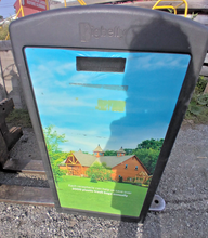 Load image into Gallery viewer, Copy of Big Belly BB5 Solar-Powered or AC 120V, Compactor Station, Trash / Recycling Bin