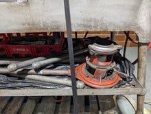 Load image into Gallery viewer, RIDGID 535 Pipe Threading Machine w/ Cart, Dies, Heads &amp; Foot Pedal