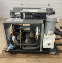 Load image into Gallery viewer, Follett Ice Horizon Machine HCC1010WHS, Water-Cooled, Chewblet Ice