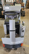 Load image into Gallery viewer, TOMCAT RS 28-D Ride-On Floor Scrubber - 1,236.8 Hours - Needs New Batteries