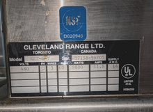 Load image into Gallery viewer, Cleveland KET-6-T Tilting 2/3 Steam Jacketed 6 Gallon Electric Kettle on Stand
