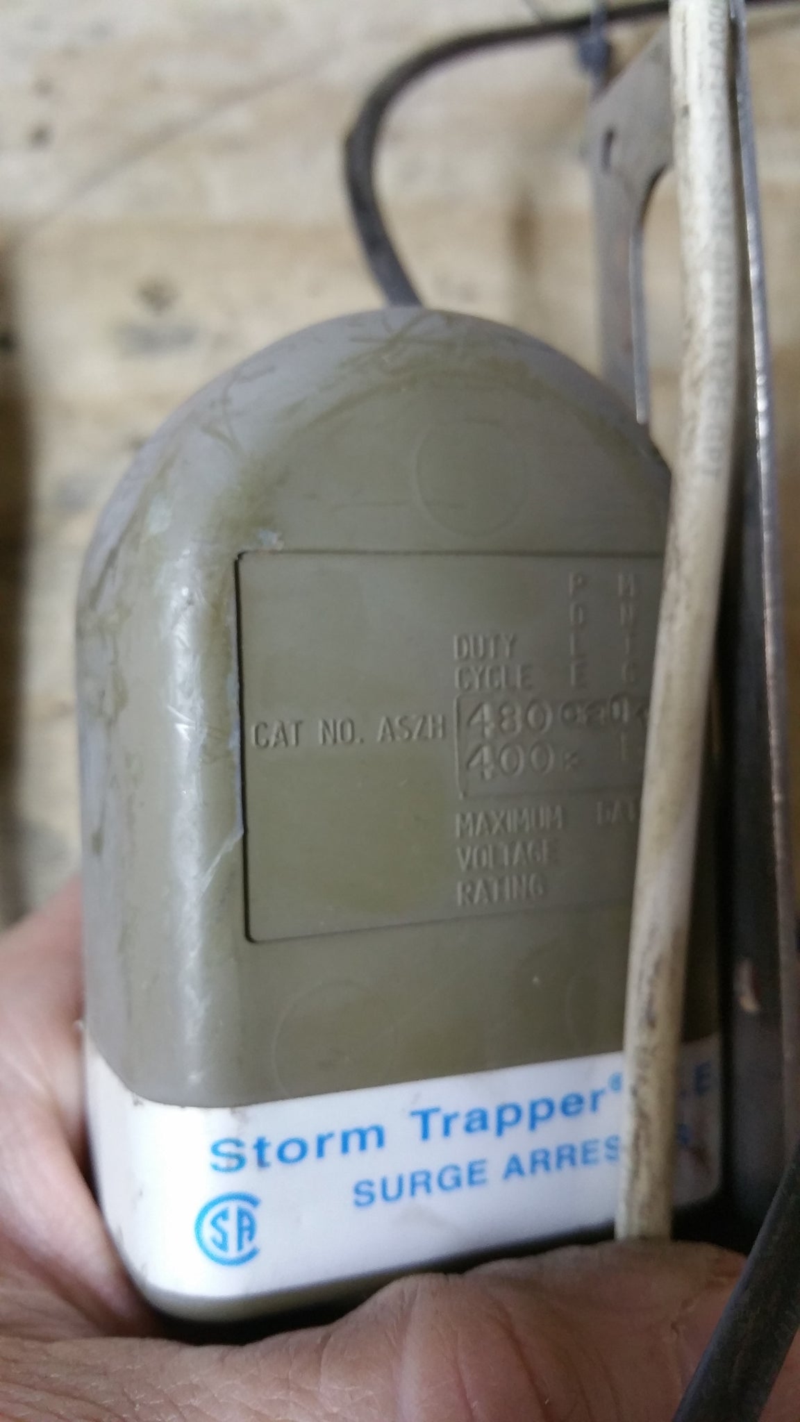 COOPER POWER SYSTEMS Storm Trapper H.E. Surge Arrester LOT Tandy