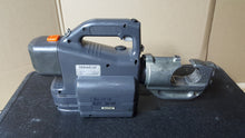 Load image into Gallery viewer, HUSKIE REC-3510 12Ton Cordless Battery Hydraulic Crimper Crimping Tool with Case