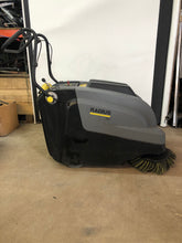 Load image into Gallery viewer, WINDSOR Radius 300 - Walk Behind Battery Power Sweeper Broom - Great Condition!