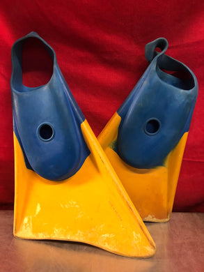 Vintage CHURCHILL Swim Fins - XLarge - Rescue / Emergency - Good Condition