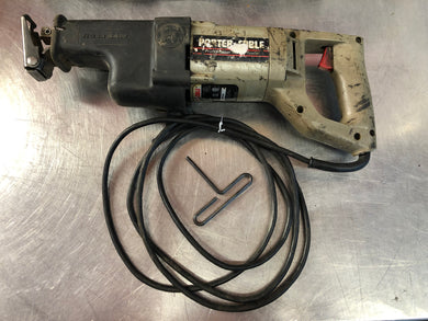 PORTER CABLE Tiger Saw - Variable Speed Reciprocating Saw With B&D Case - Works!