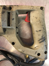 Load image into Gallery viewer, PORTER CABLE Tiger Saw - Variable Speed Reciprocating Saw With B&amp;D Case - Works!