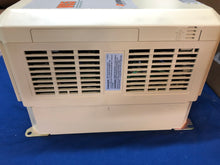Load image into Gallery viewer, SAFTRONICS VG5 Vetor Control AC Drive - CIMR-G5U45P5 - 380-460V - 3 PH - PARTS!