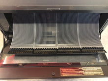 Load image into Gallery viewer, PIONEER 100 CD Compact Discs Player PD-F100 File-Type - Pule Flow D/A Converter