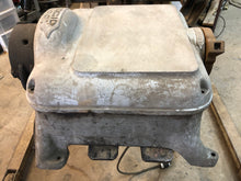 Load image into Gallery viewer, RIGID Pipe Threader Machine Model 400 &amp; RIGID Vise 228 Included - Used